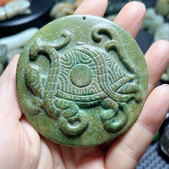 白玉菩提吊坠摆件