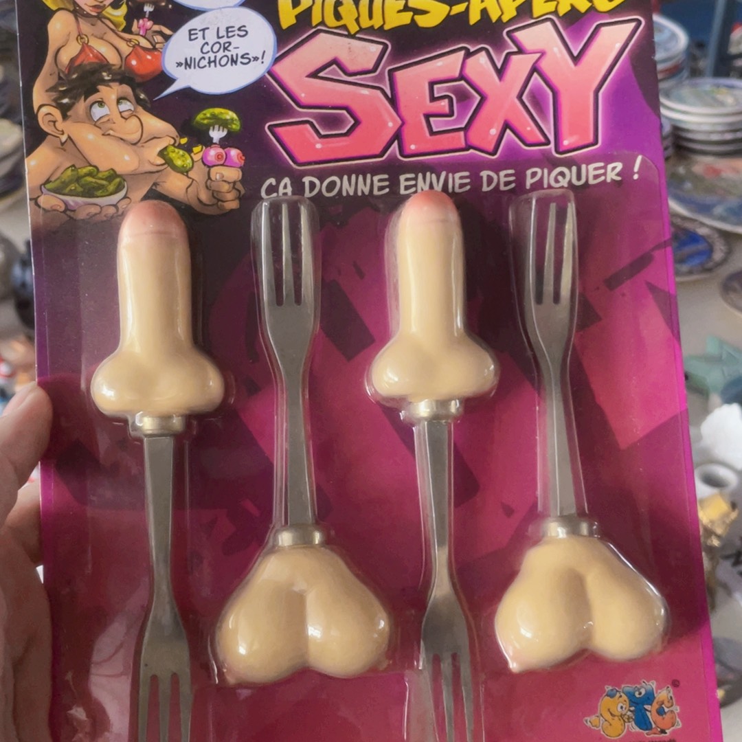 有机玻璃微瑕。        