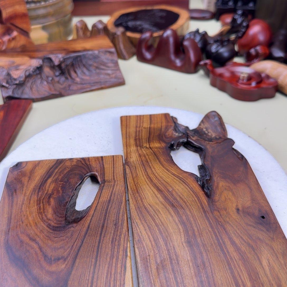 大果紫檀（缅甸花梨）逢**悦