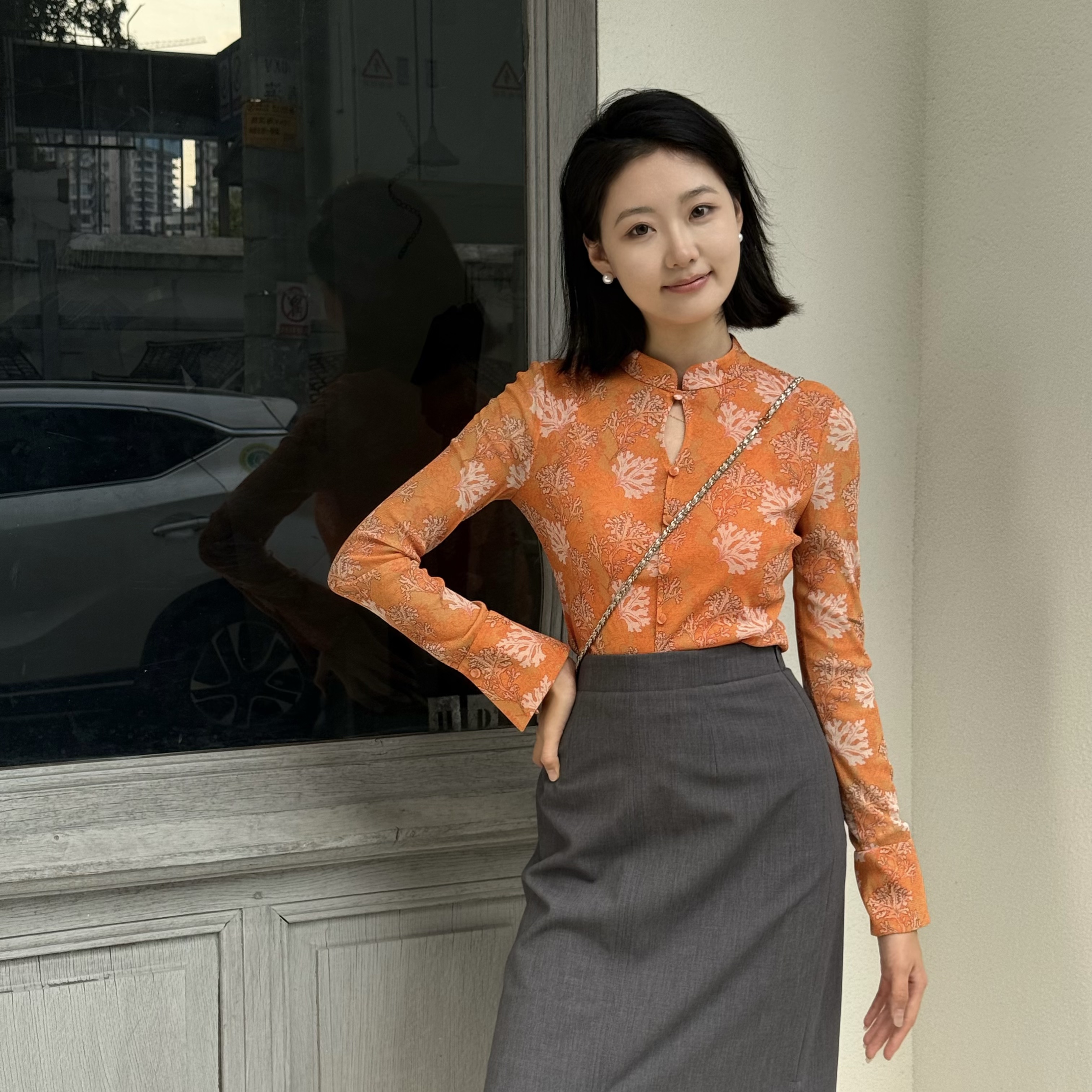 【花间舞】哥弟秋季新款时尚字母印花弹力纱网衬衣1301057