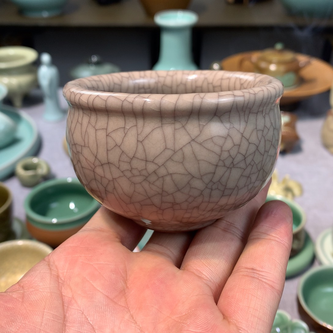 龙泉青瓷微瑕传世哥窑