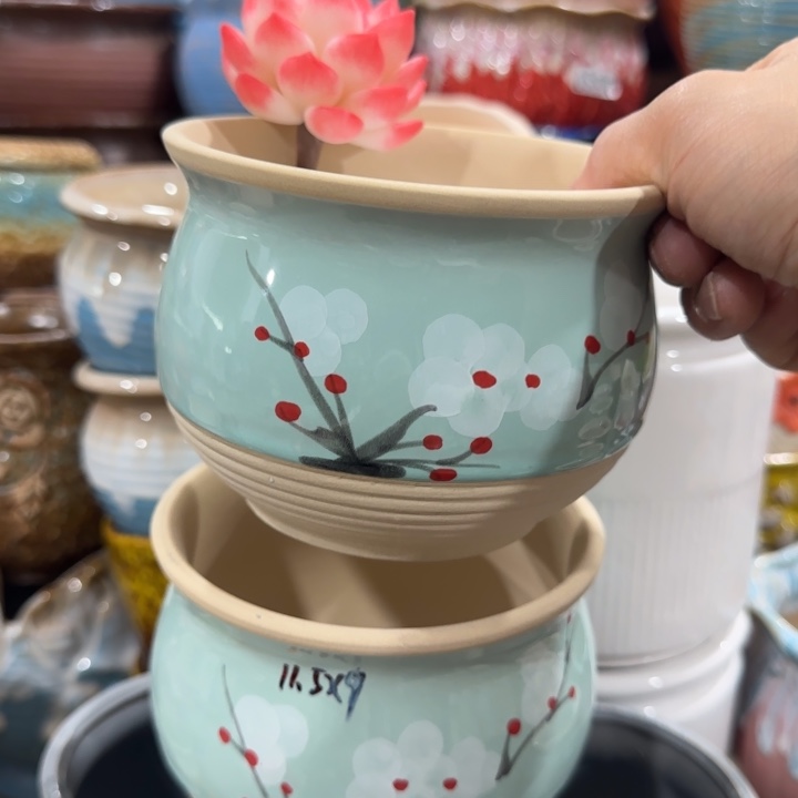 凑9块包邮，有孔，陶瓷花盆