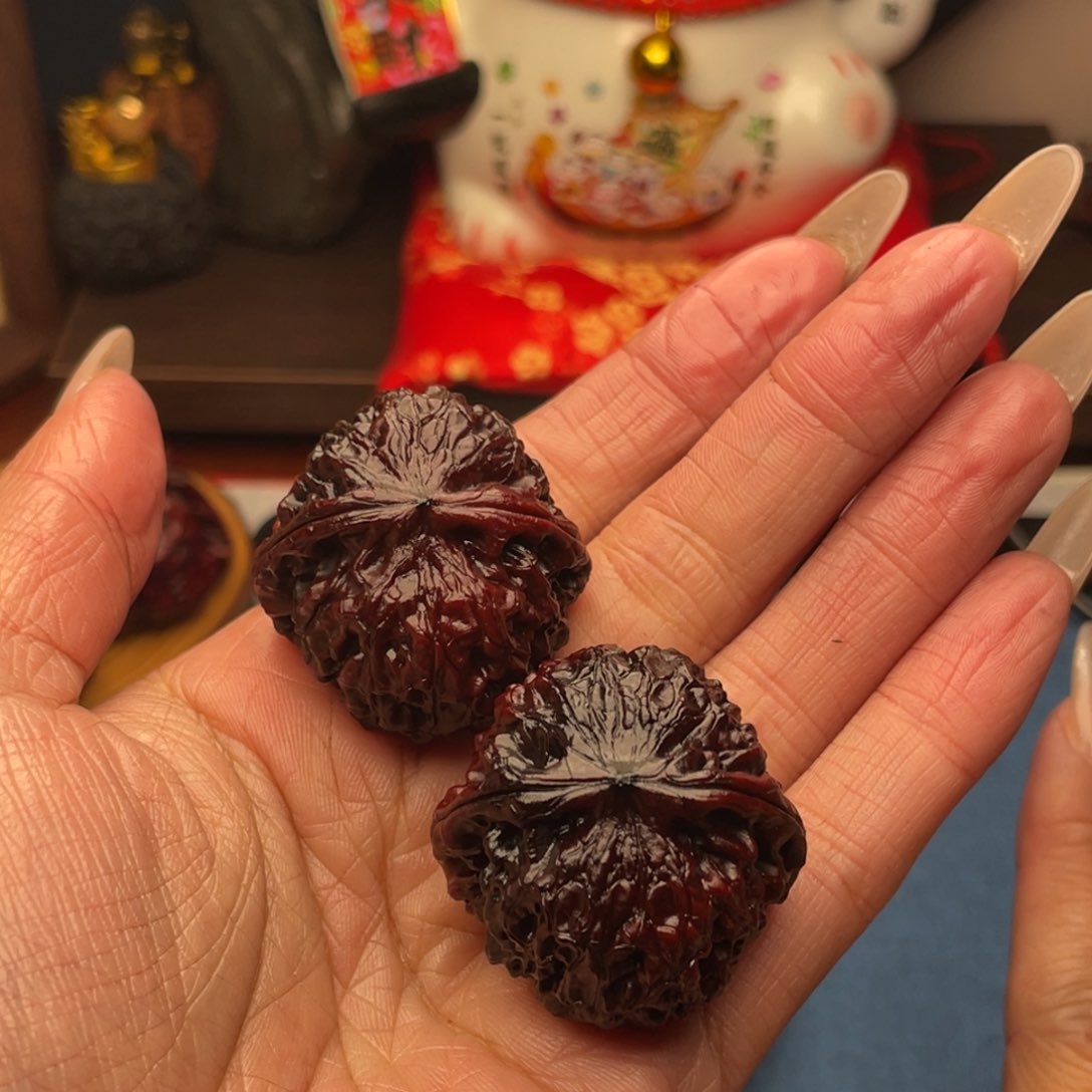 吊坠文玩核桃彩龙眼