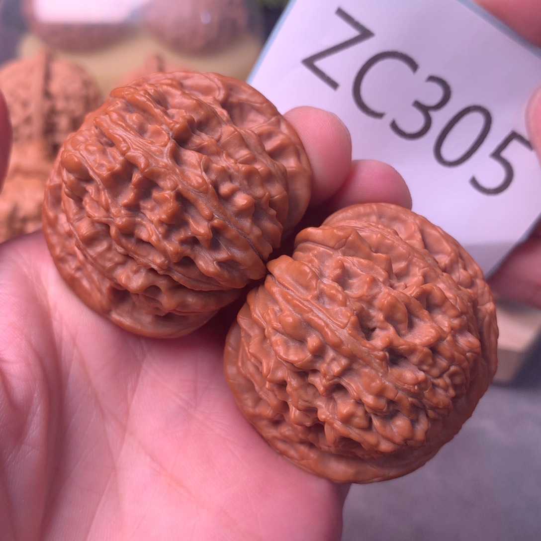 文玩核桃把件汉高楼44