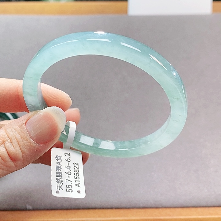 【闪购商品】翡翠手镯（圆镯）未镶嵌