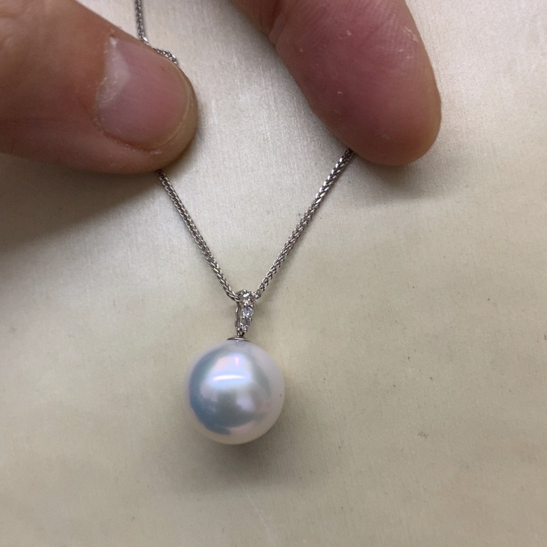 淡水珍珠18K金镶嵌颈饰11-12爱迪生戴妃吊坠