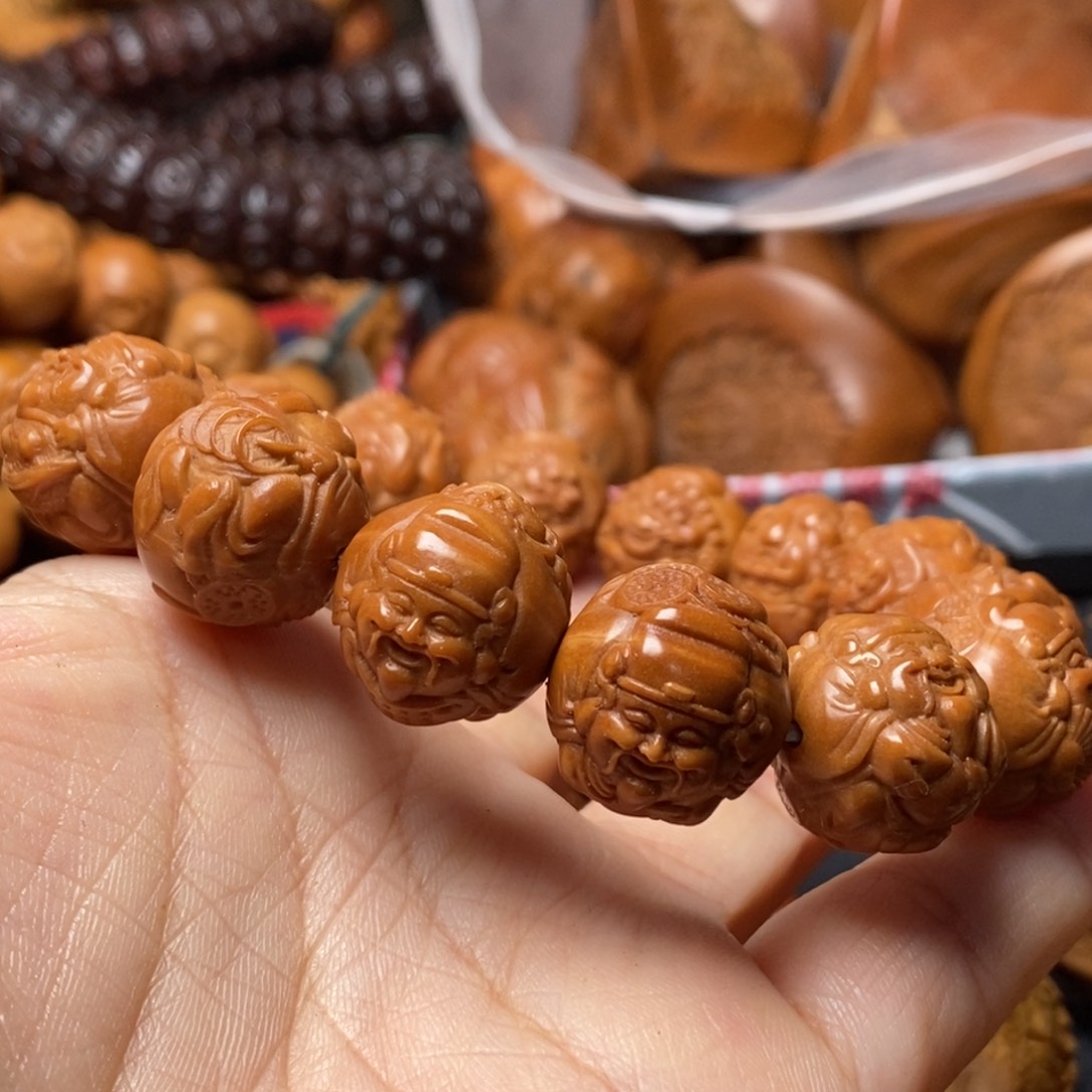 吊坠猴头核桃猴头