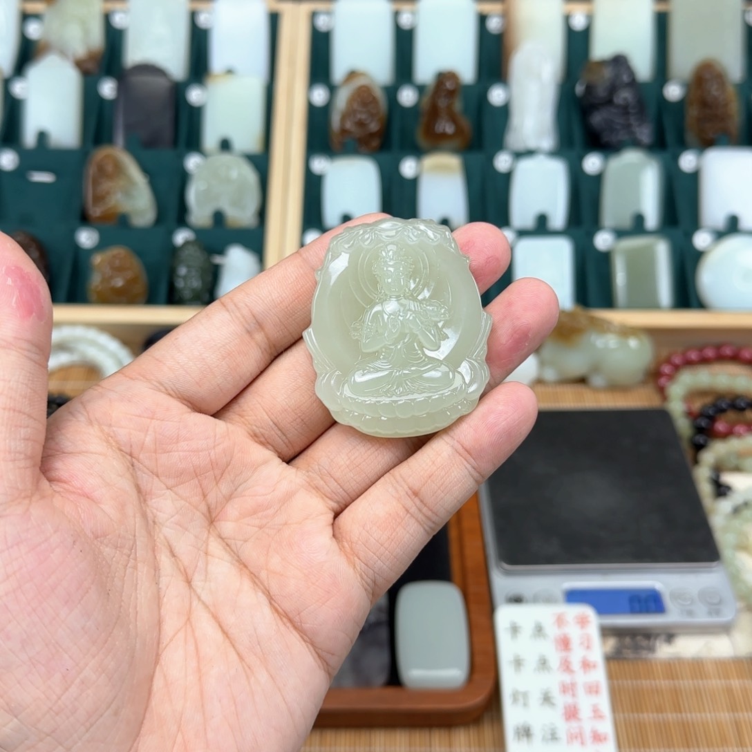 和田玉挂件未镶嵌