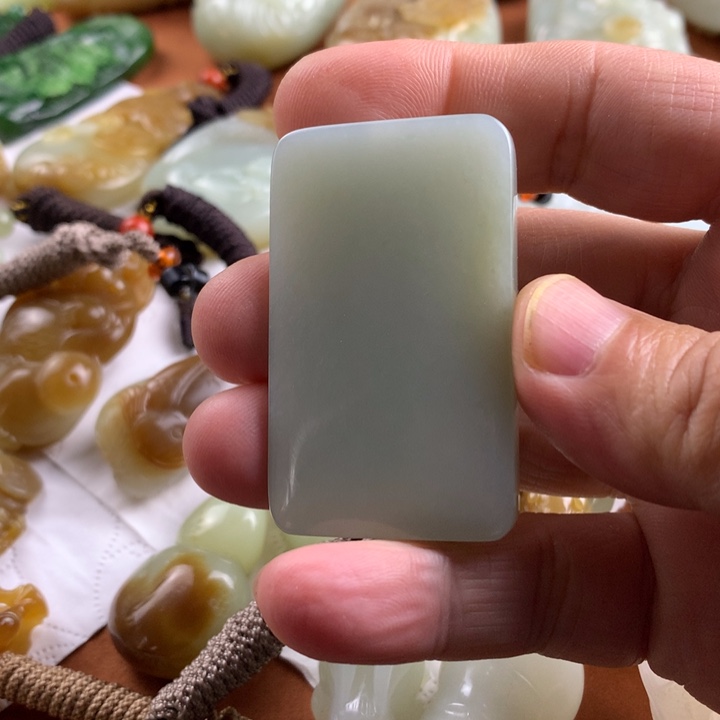 未镶嵌和田玉挂件