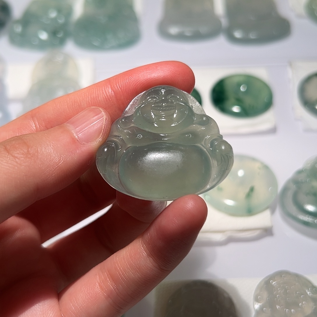 定制翡翠未镶嵌挂件