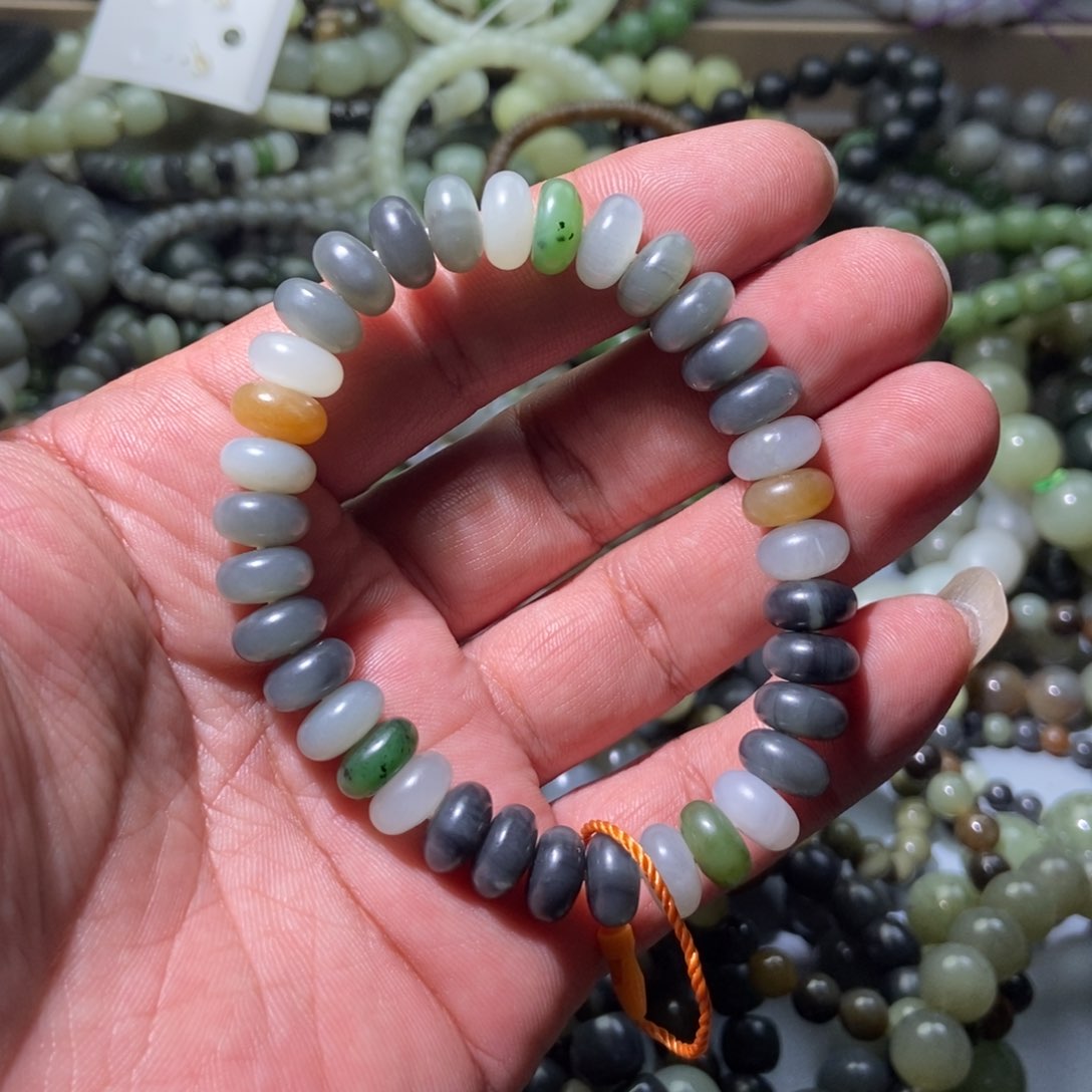 和田玉手链未镶嵌