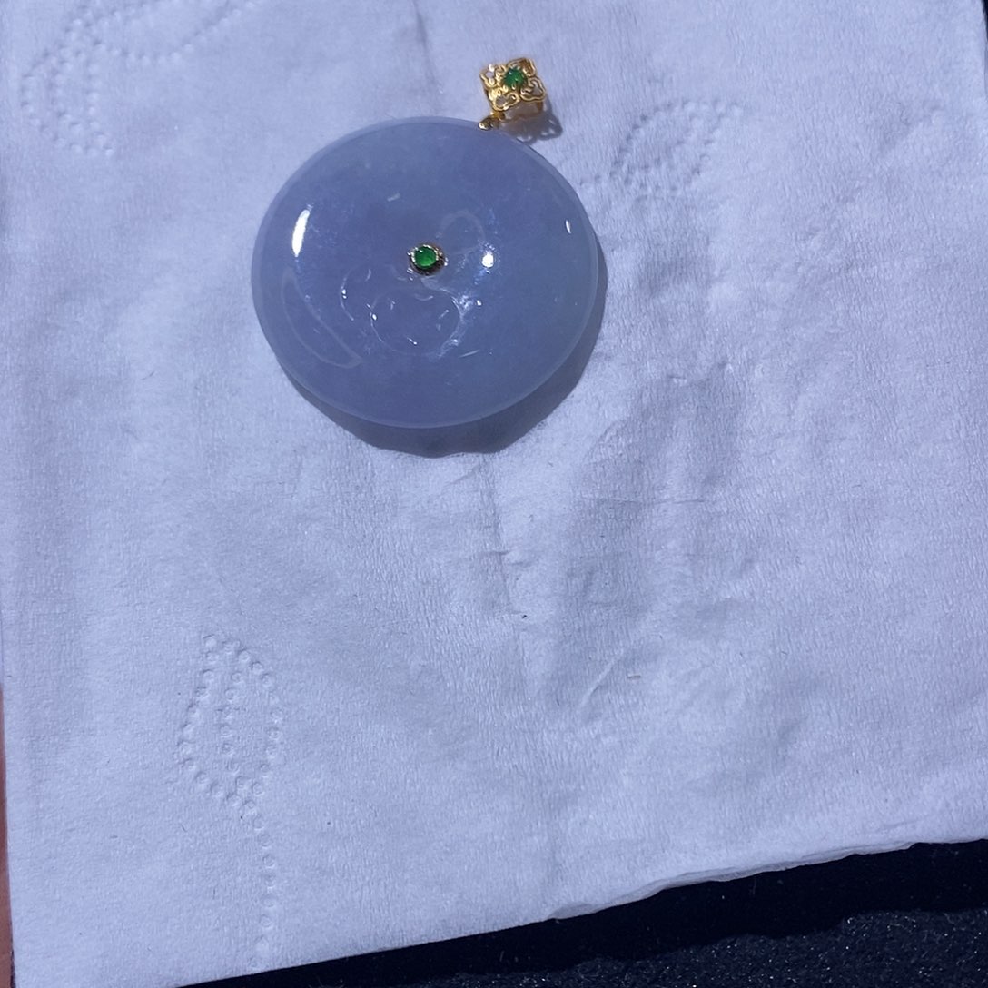 翡翠吊坠(不含链)18K金镶嵌