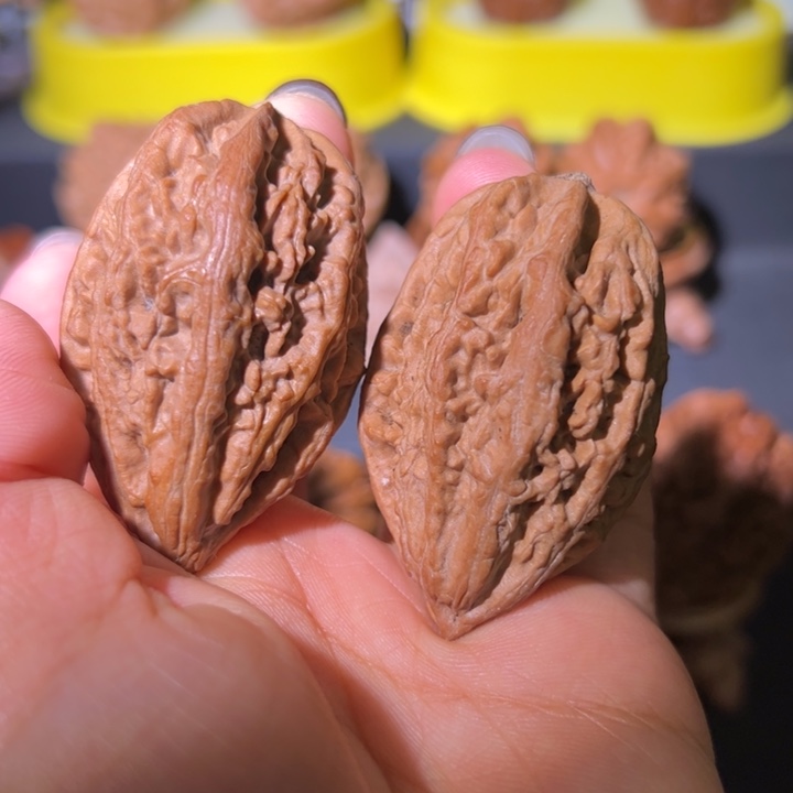 文玩核桃吊坠核桃63