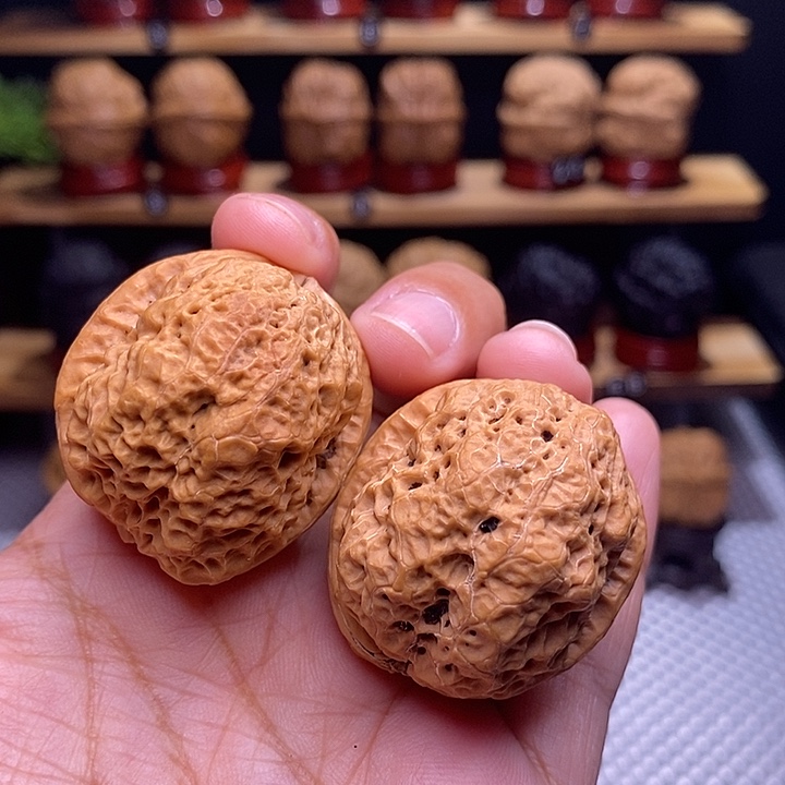文玩核桃吊坠开背双龙14