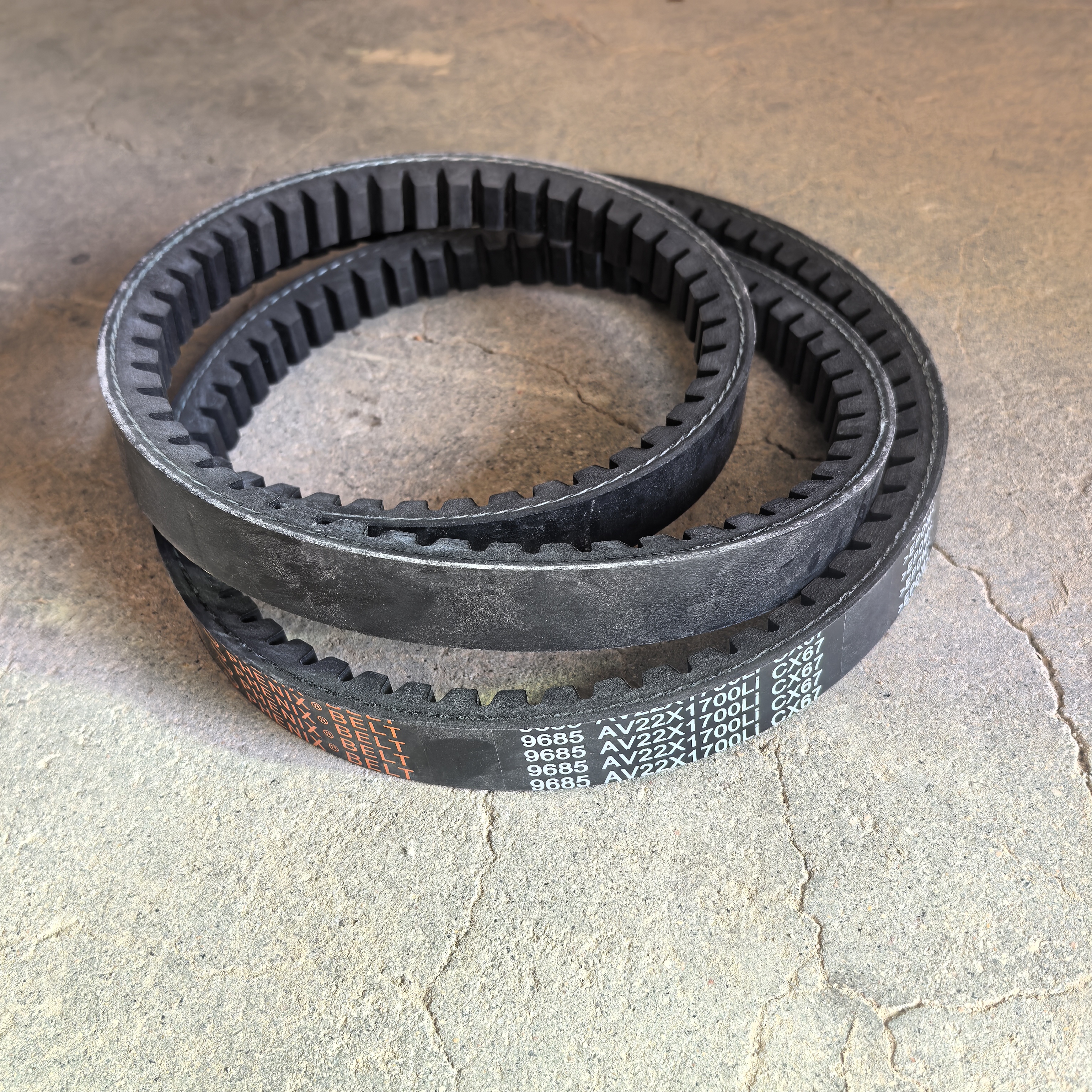 华德雷沃玉龙打捆机皮带C型1650/1700/1092/1778/2210齿形皮带