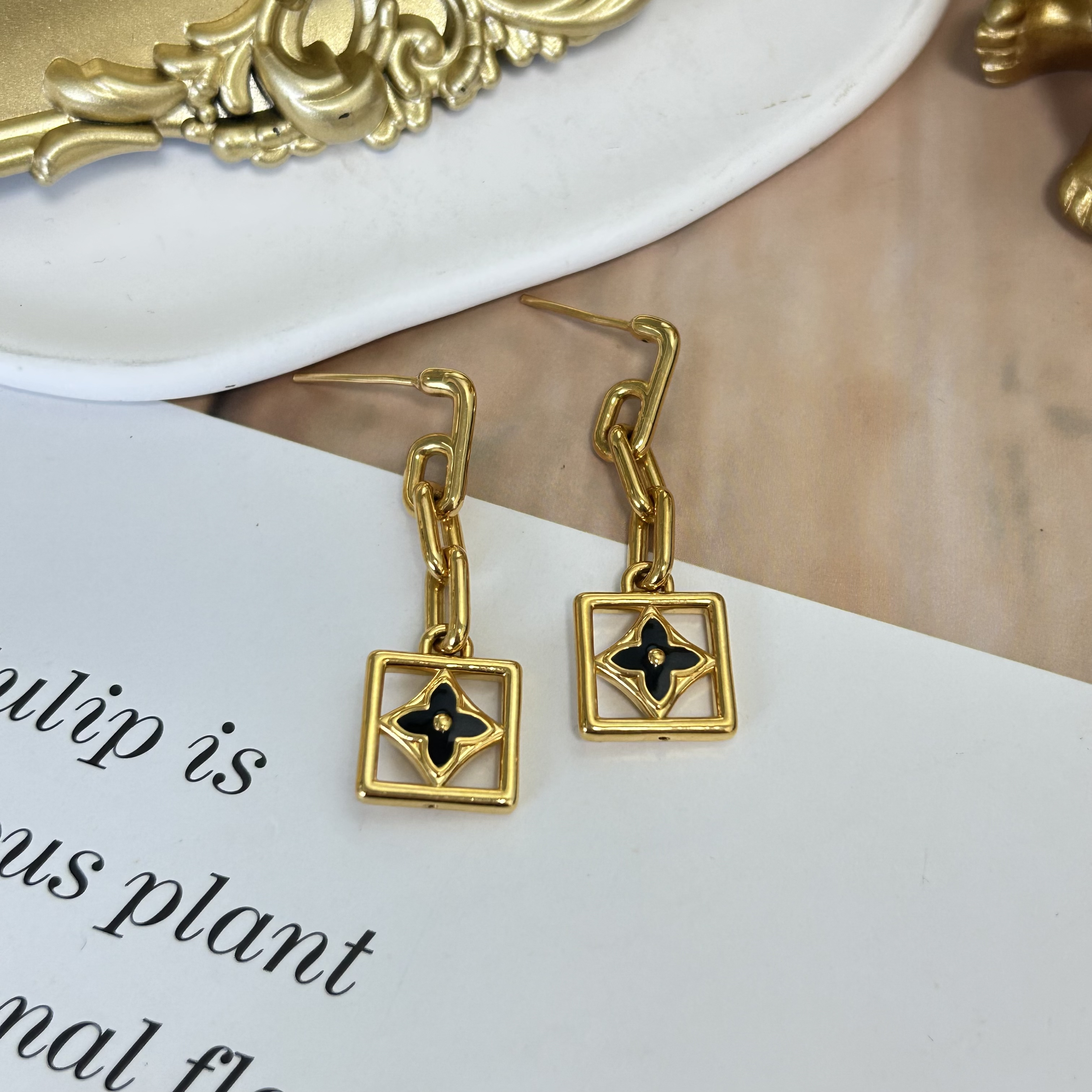 足金999黄金5D无氰时尚硬金气质耳环百搭耳饰老花耳针7.28