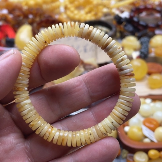 未镶嵌蜜蜡手串手串