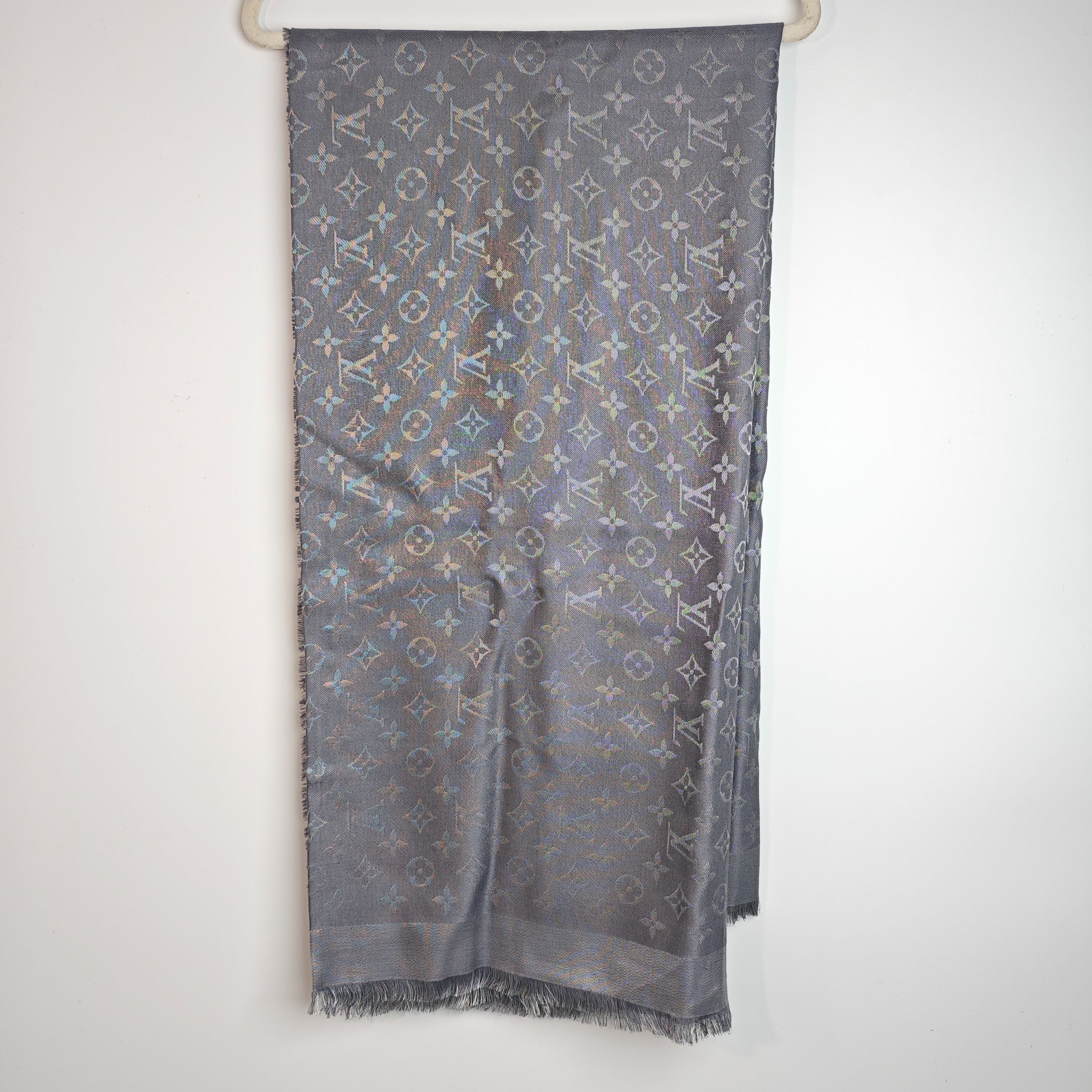 99新 LouisVuitton/路易威登 海囤J/LV丝巾/bm88547