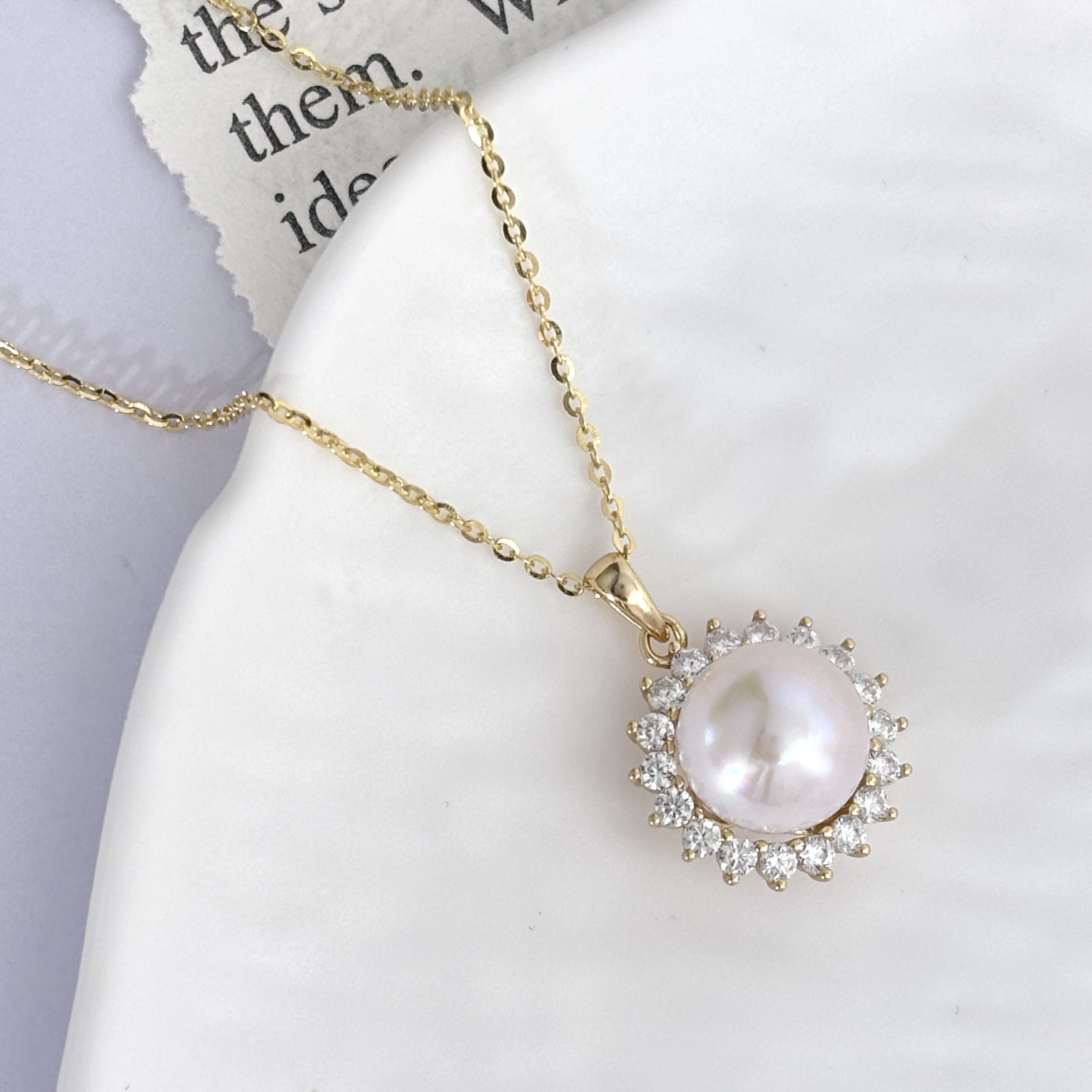 《小霖珍珠》淡水珍珠太阳花镶嵌吊坠项链时尚百搭