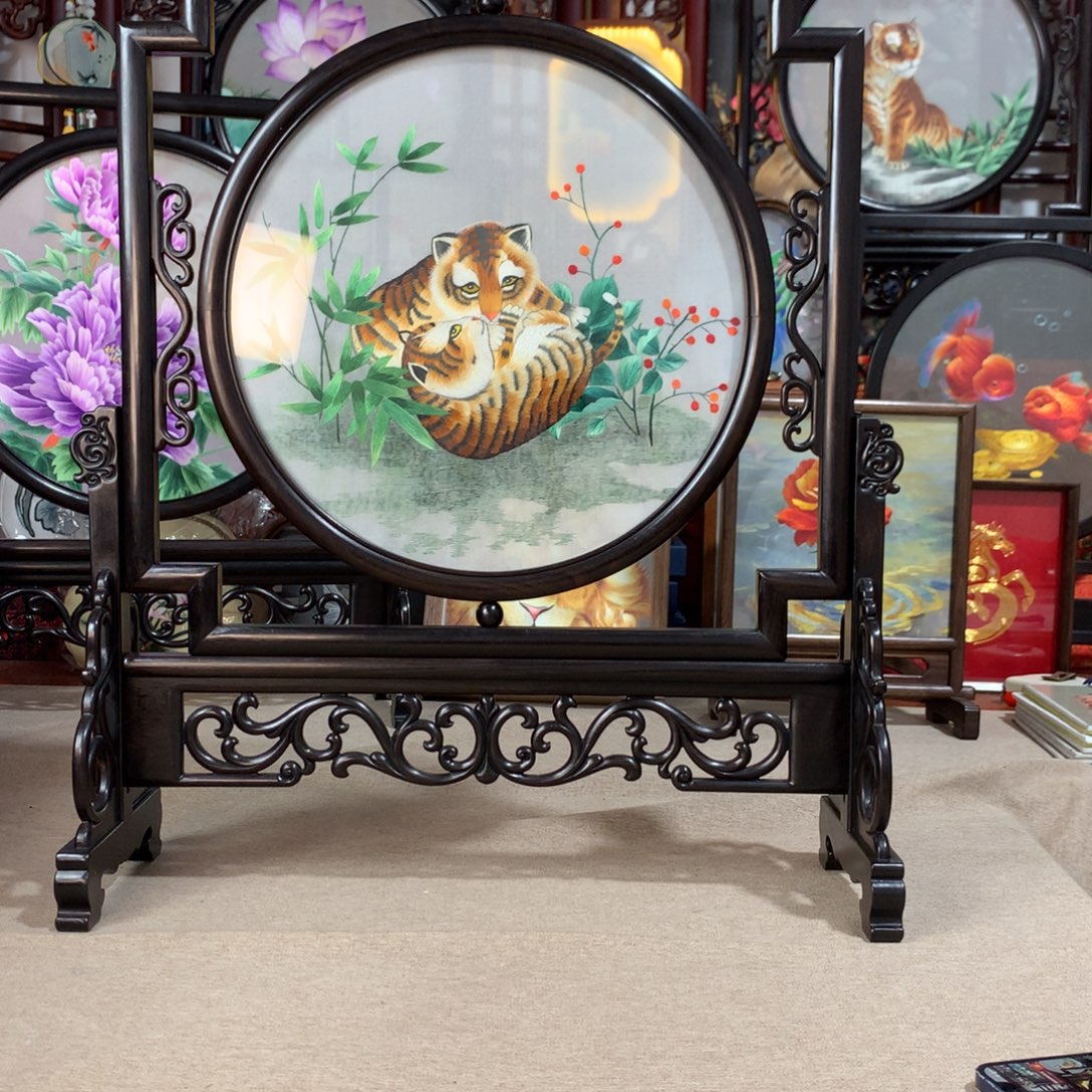 木精品熟悉实木摆件