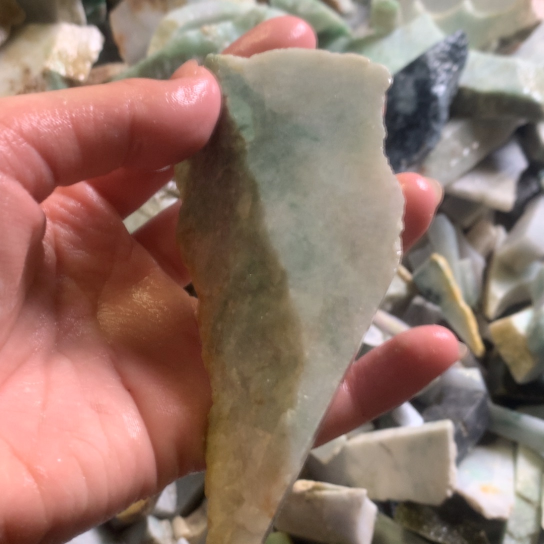 翡翠颈饰未镶嵌缅甸翡翠