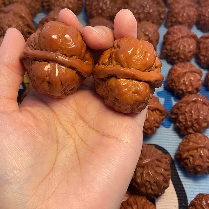 文玩核桃吊坠40蛤麻