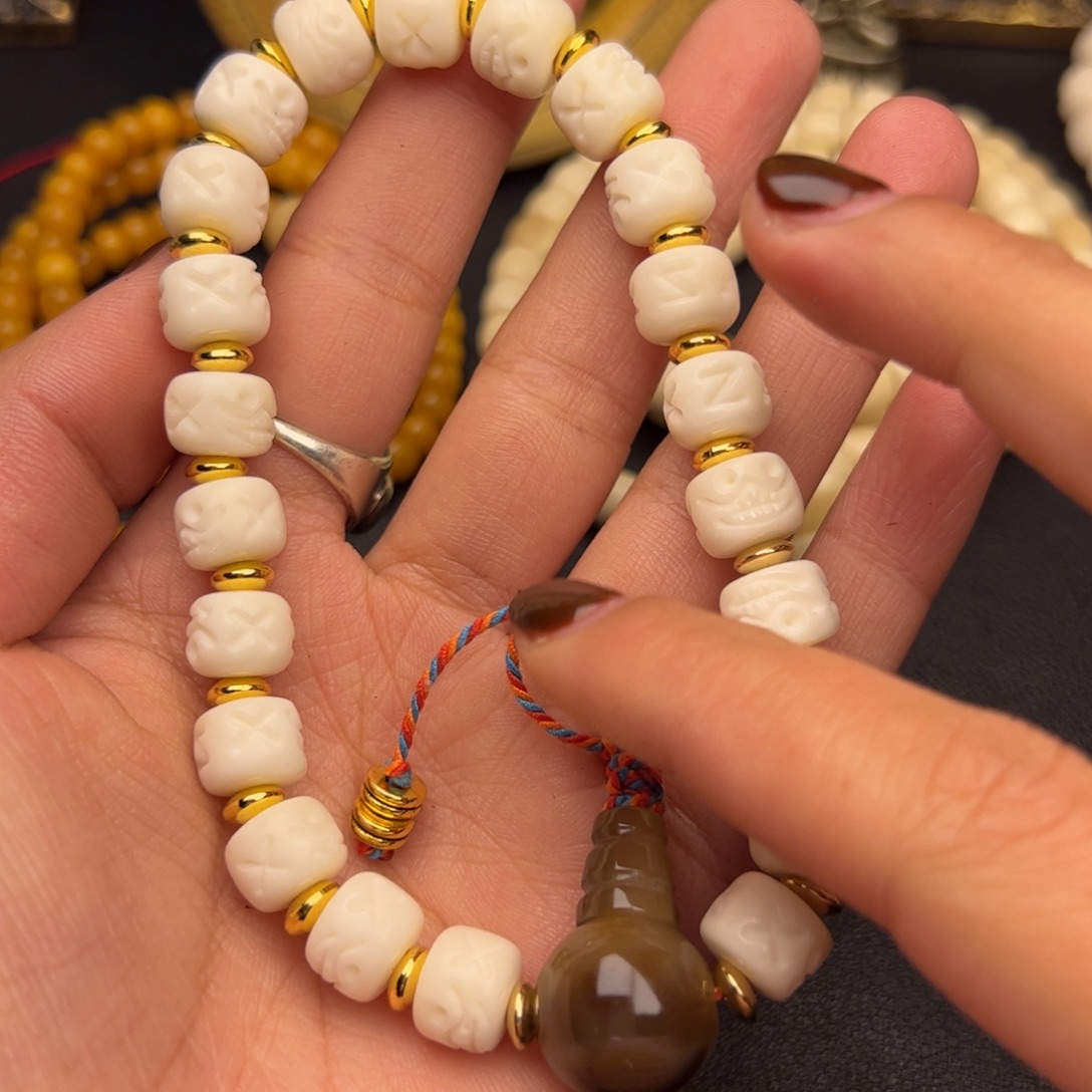 用***2泥塑藏式风格小配饰