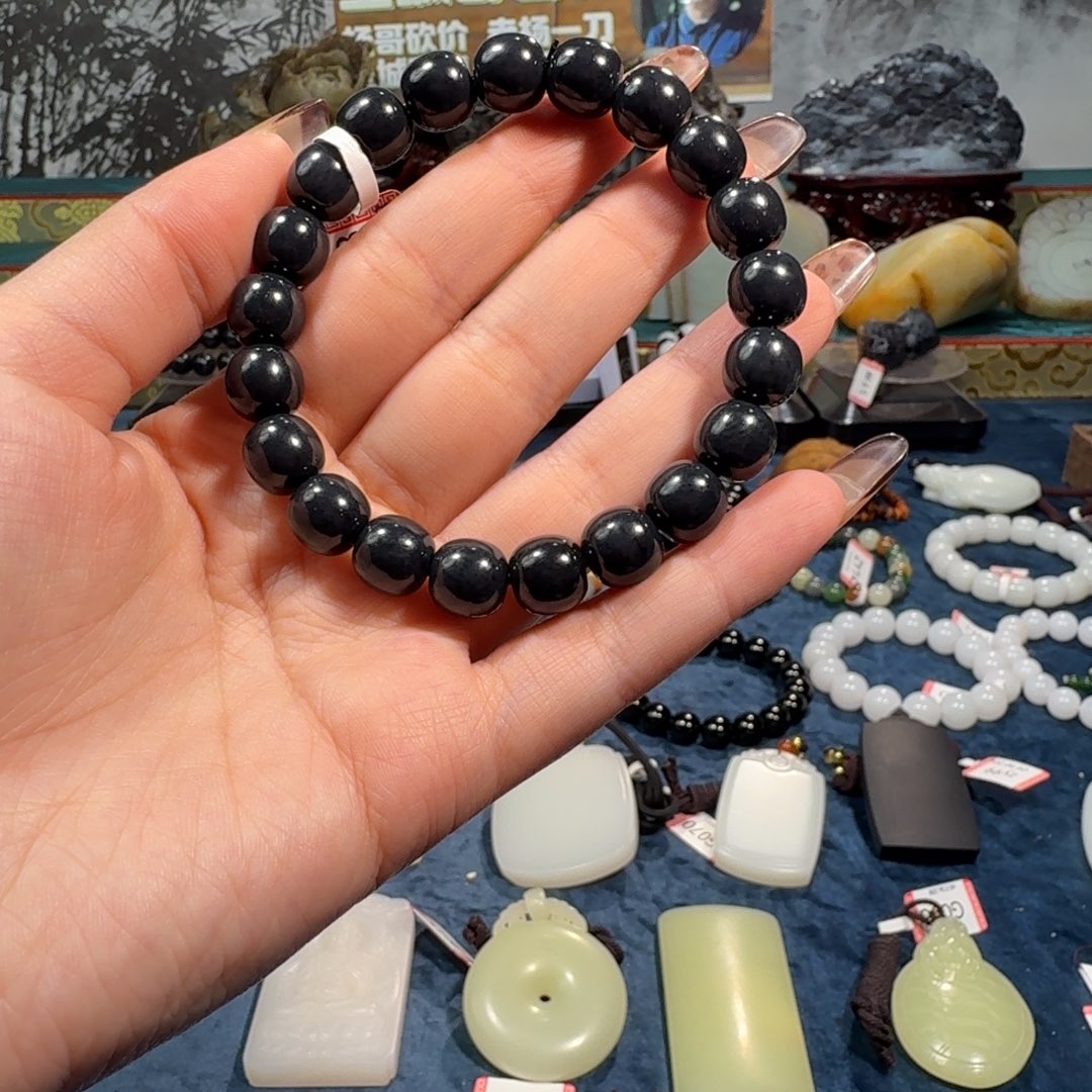 和田玉未镶嵌手串