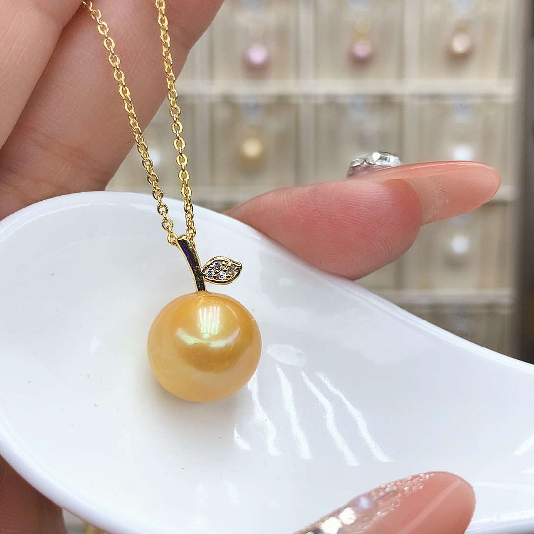 淡水珍珠合金颈饰