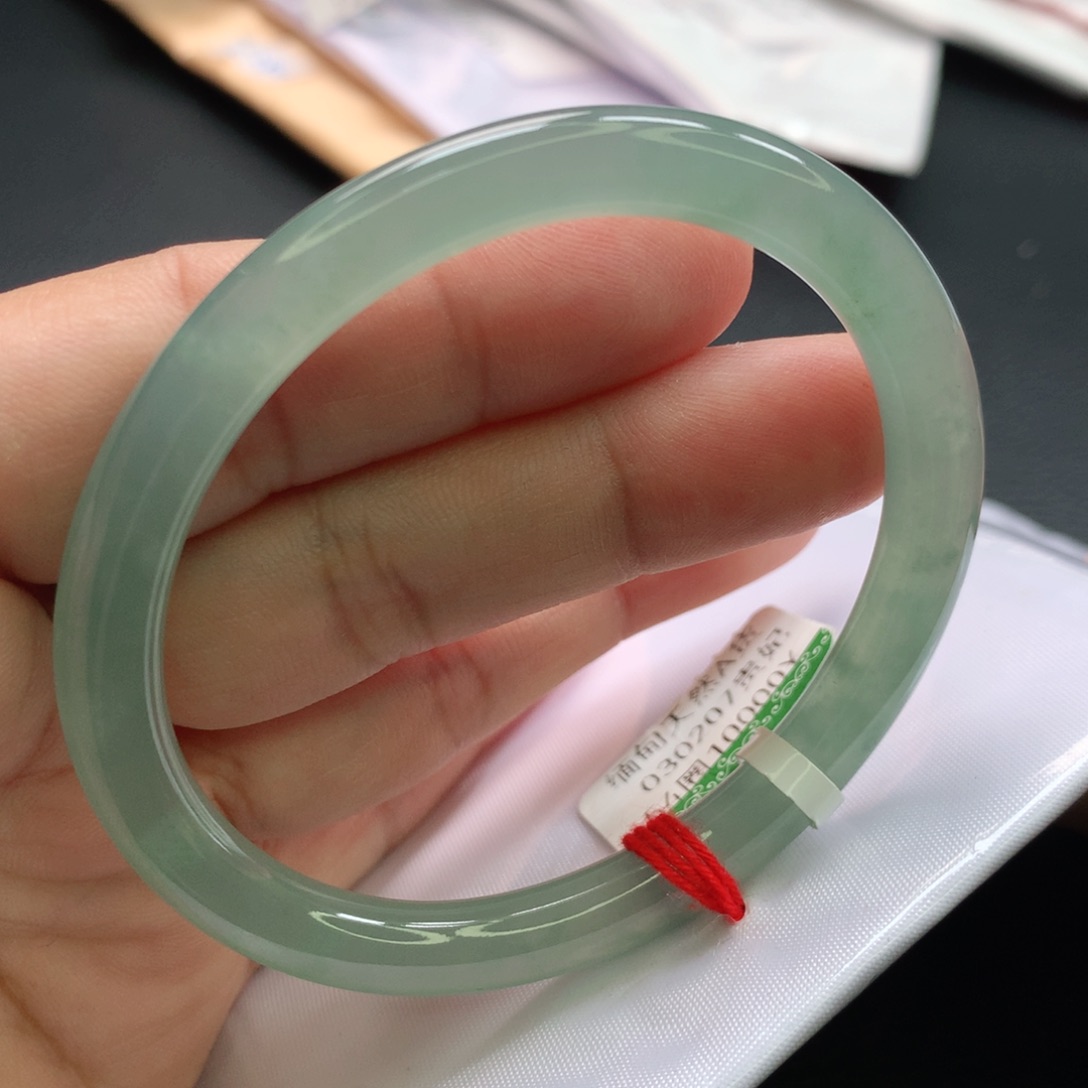 翡翠手镯未镶嵌贵妃54.55