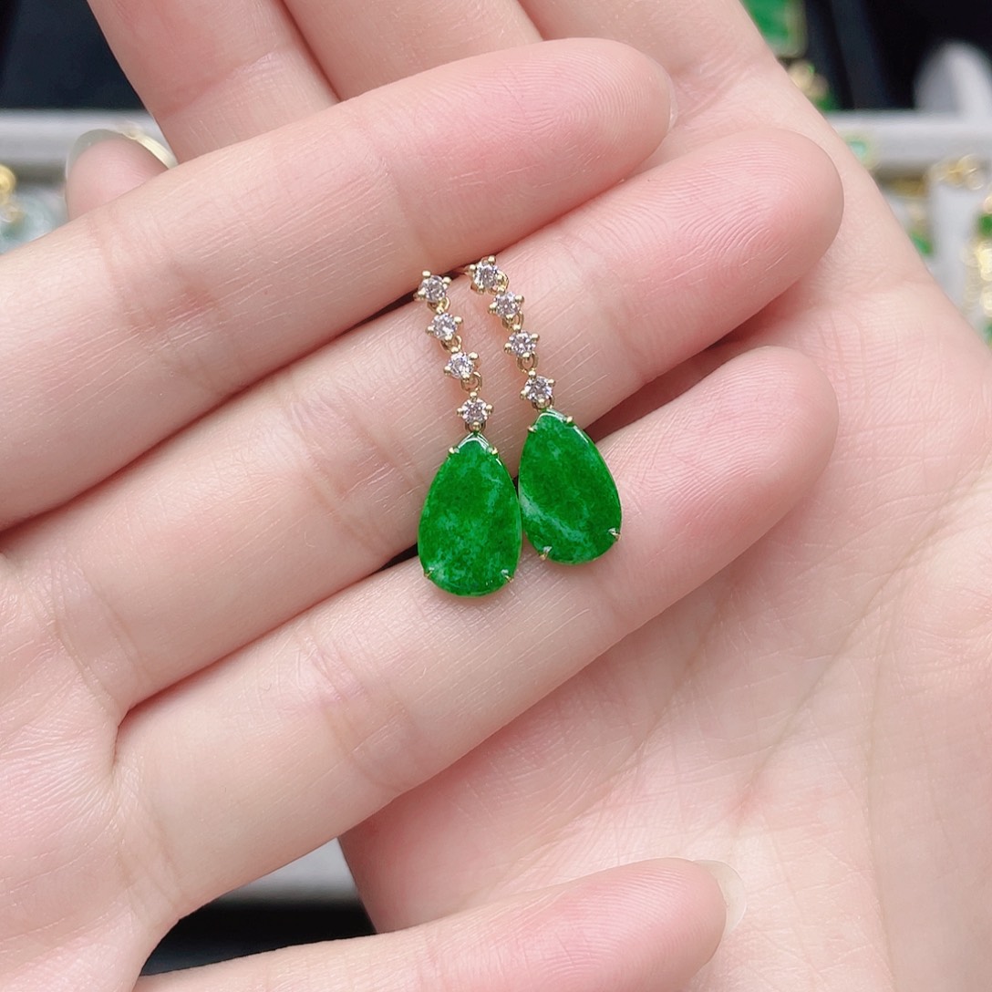翡翠耳饰18K金镶嵌天然翡翠