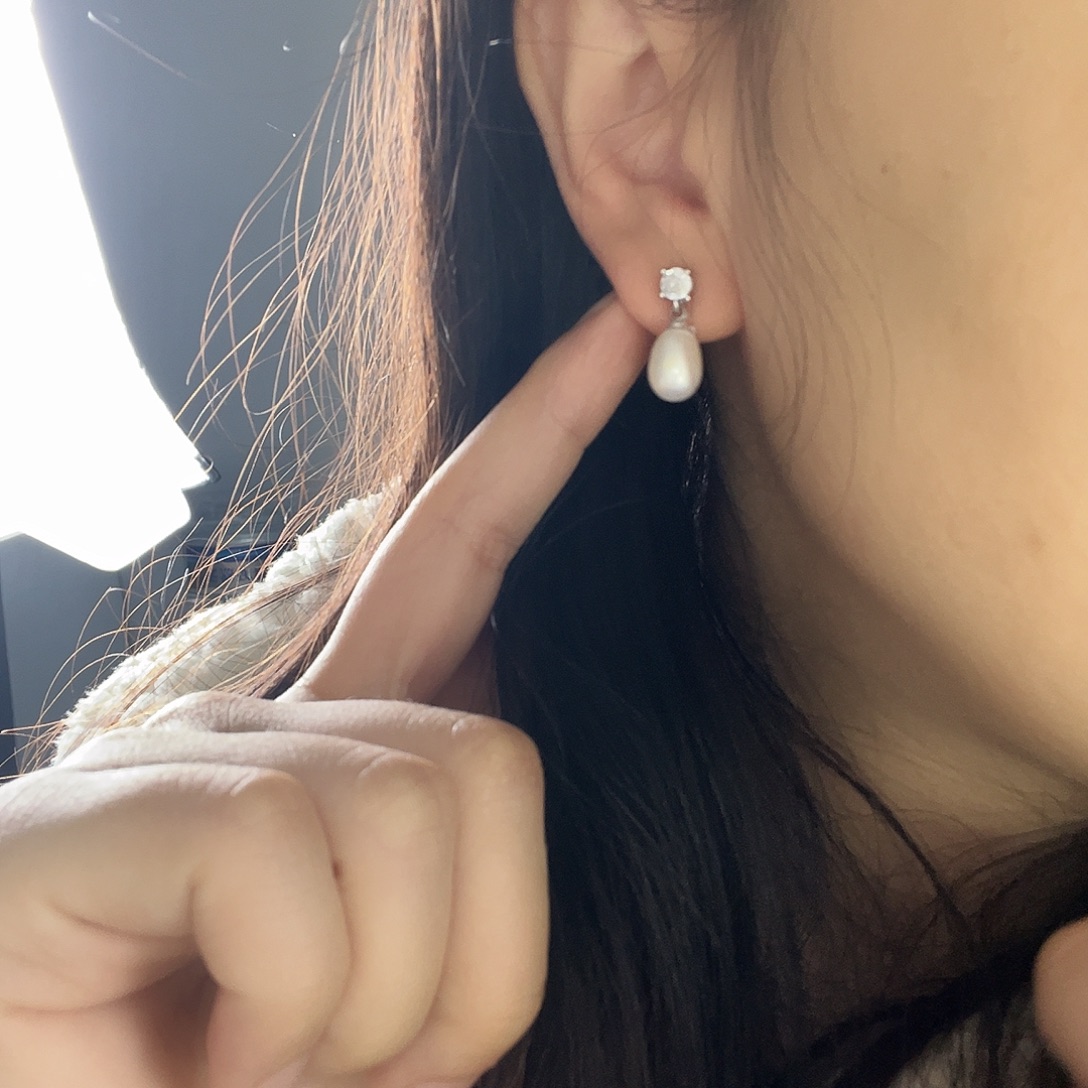 银S925镶嵌淡水珍珠耳饰