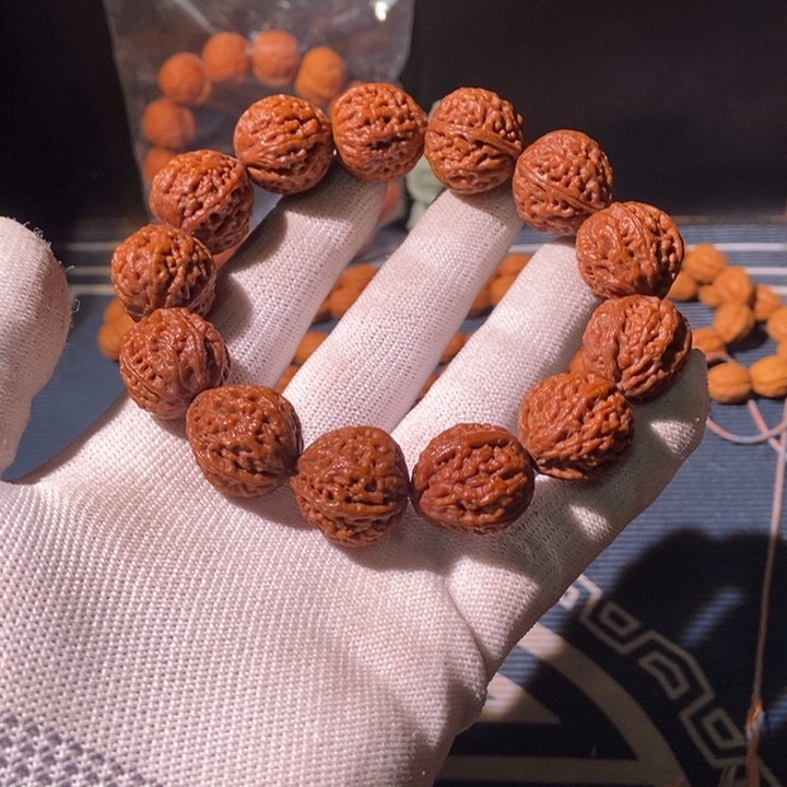 文玩核桃手串……41