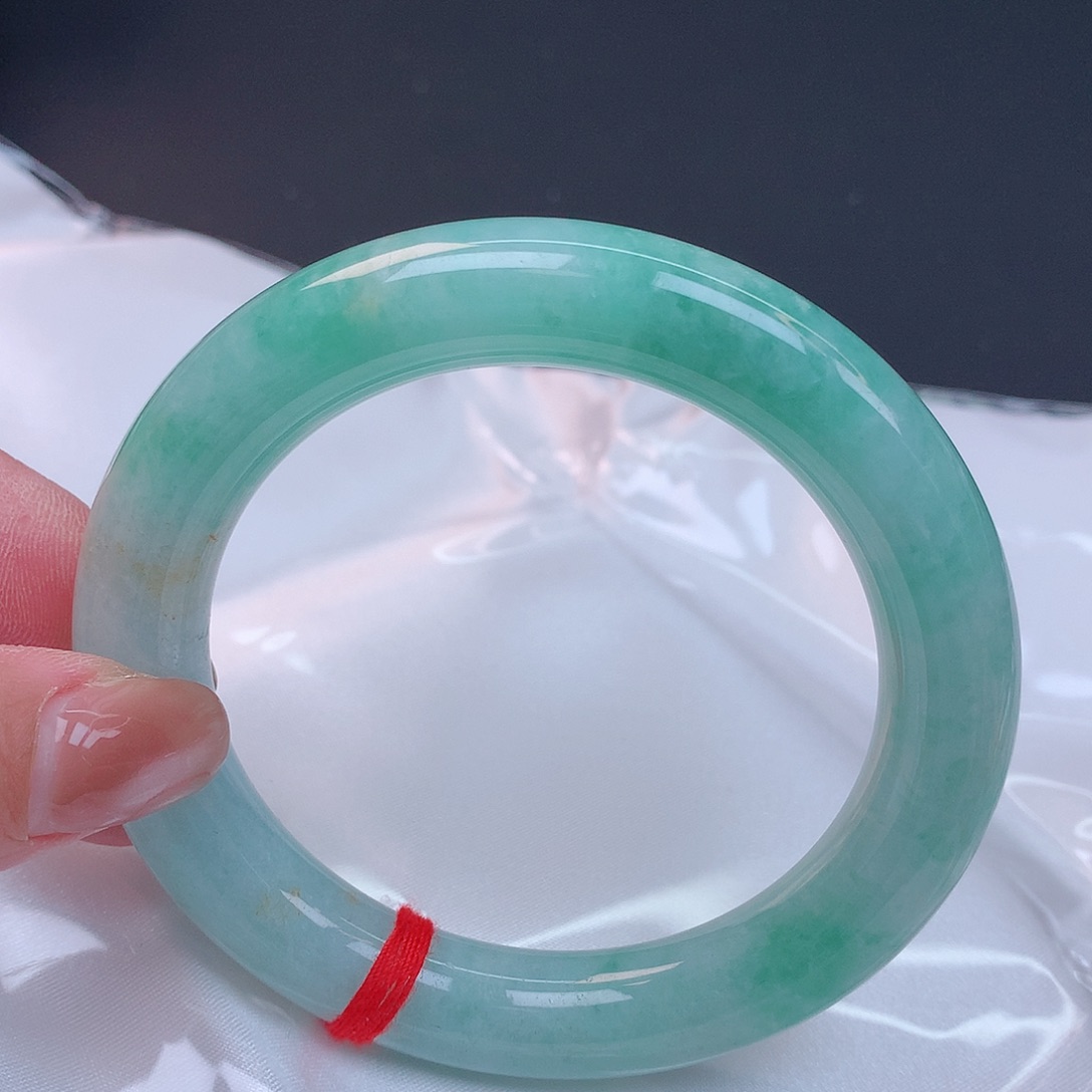 【闪购商品】未镶嵌手镯翡翠57