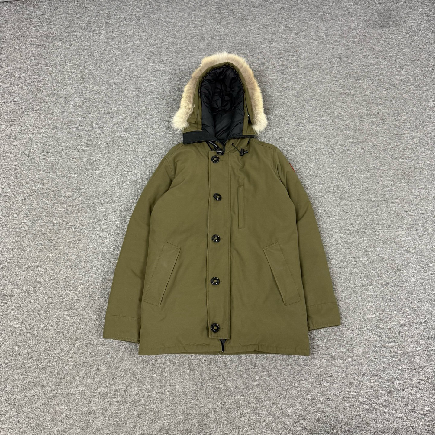 95新 CANADA GOOSE 加拿大鹅 军绿色 毛领 派克羽绒服 M码