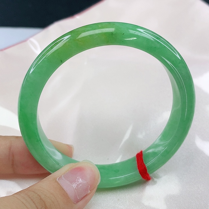 翡翠手镯未镶嵌圈52，1407