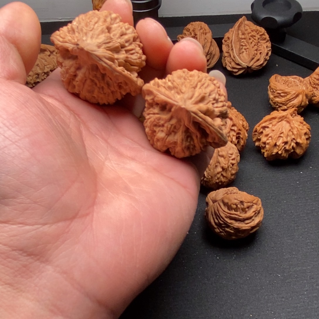 笑***开把件桃核文玩核头