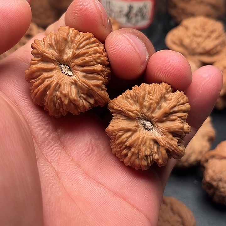 把件文玩核桃塔尖35