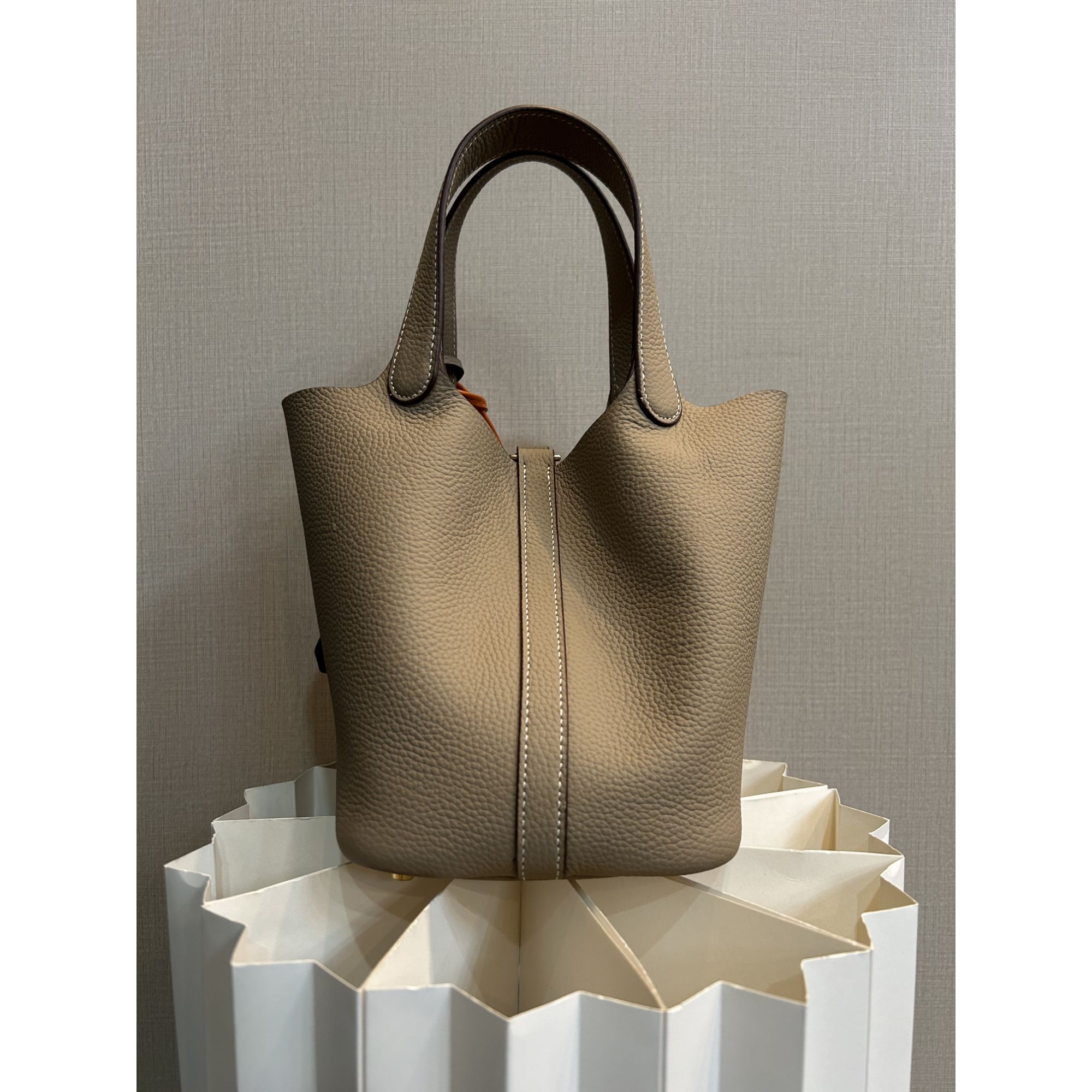 TOLEX2025新款手工菜百搭女包大象灰