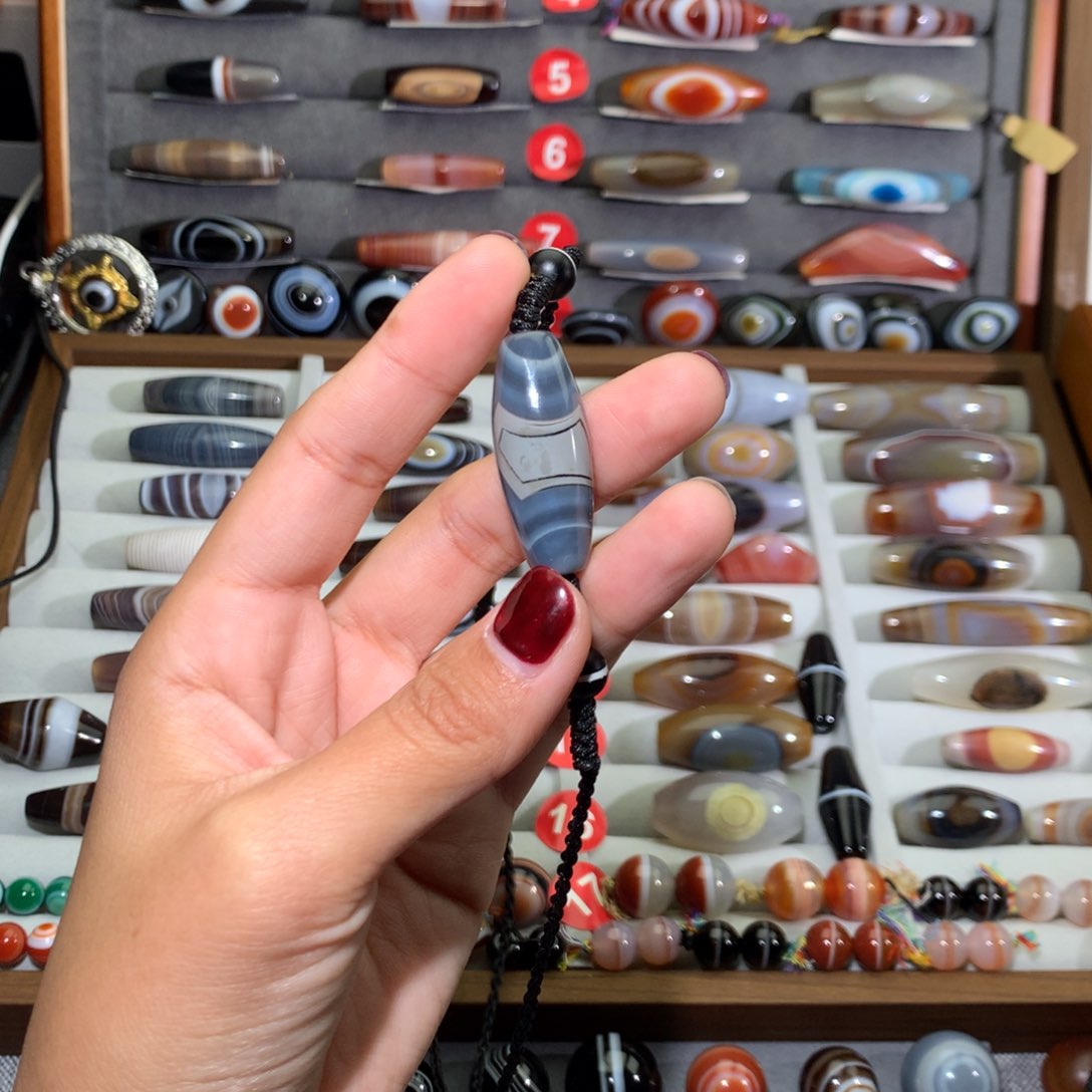 玛瑙/玉髓颈饰未镶嵌