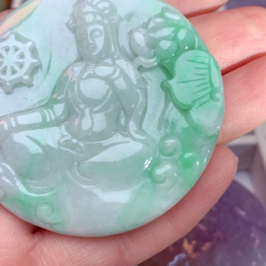 翡翠吊坠(不含链)未镶嵌