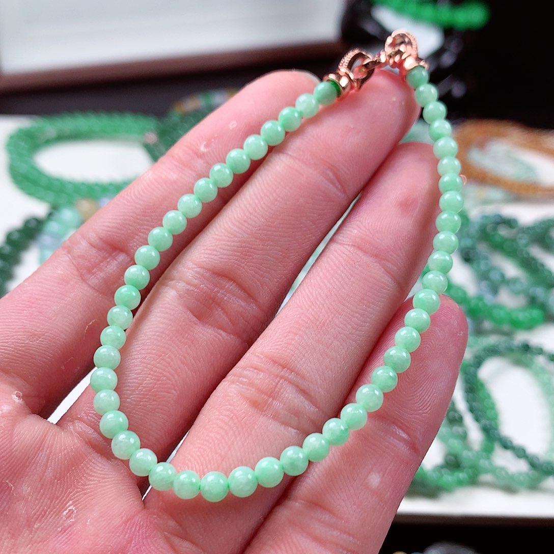 翡翠毛衣链未镶嵌