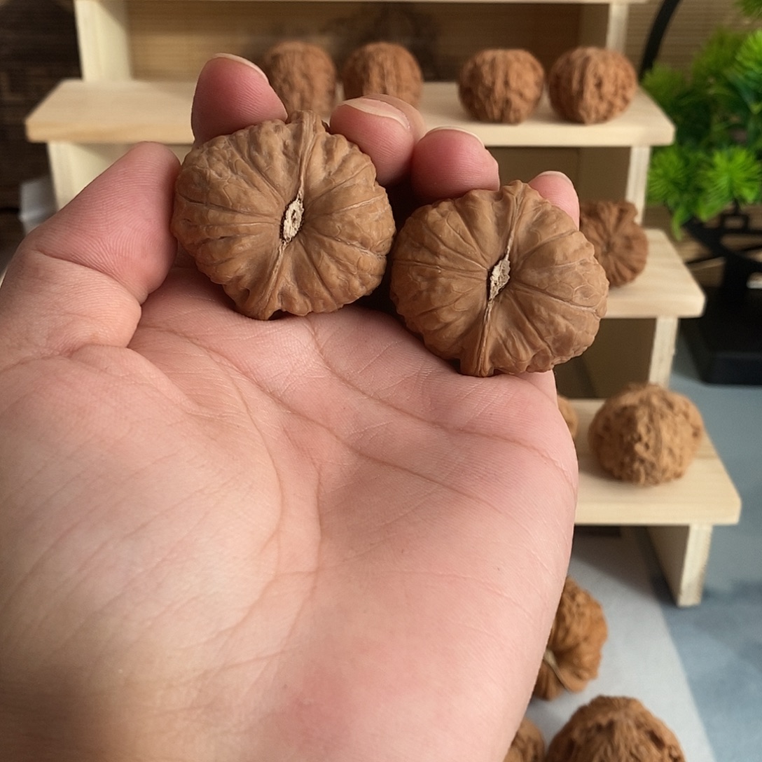 文玩核桃吊坠40尺南瓜墩，全品精对