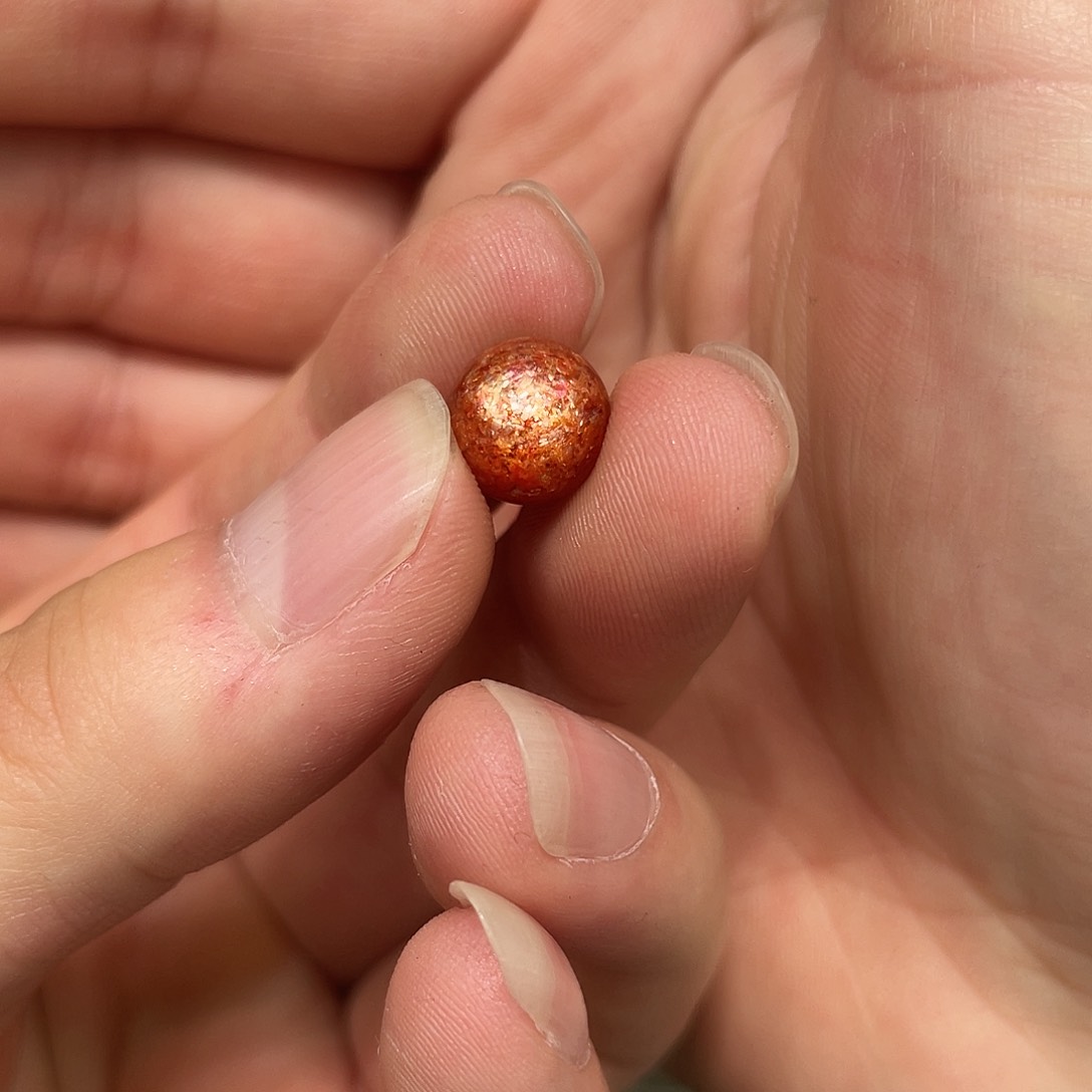 水晶珠宝半成品未镶嵌每****?打孔，不退不换