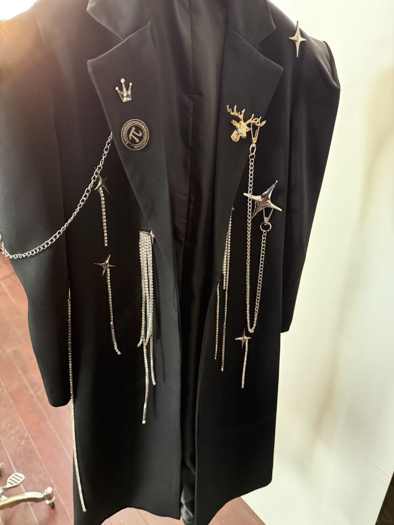 A95黑色长风衣装潮服多巴胺潮服女童个性西装模特走秀潮服