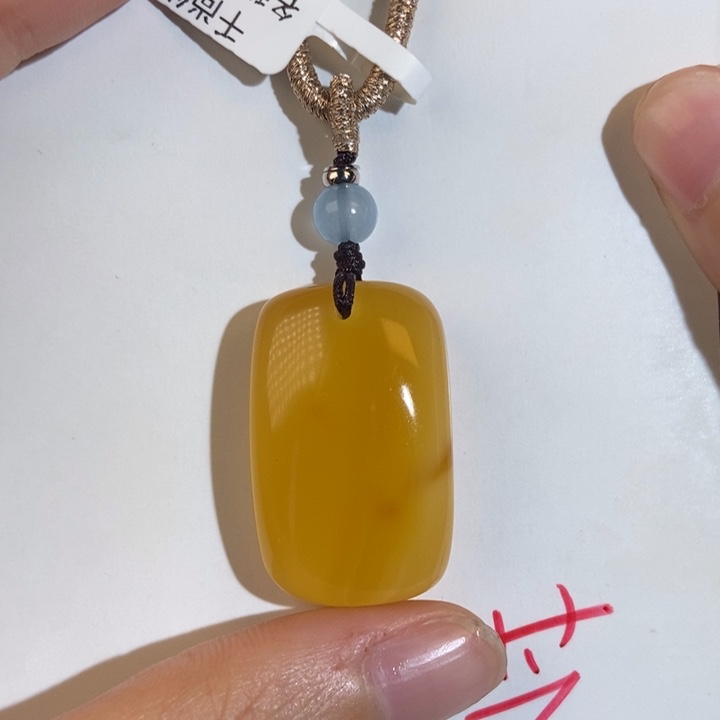 定制琥珀未镶嵌琥珀