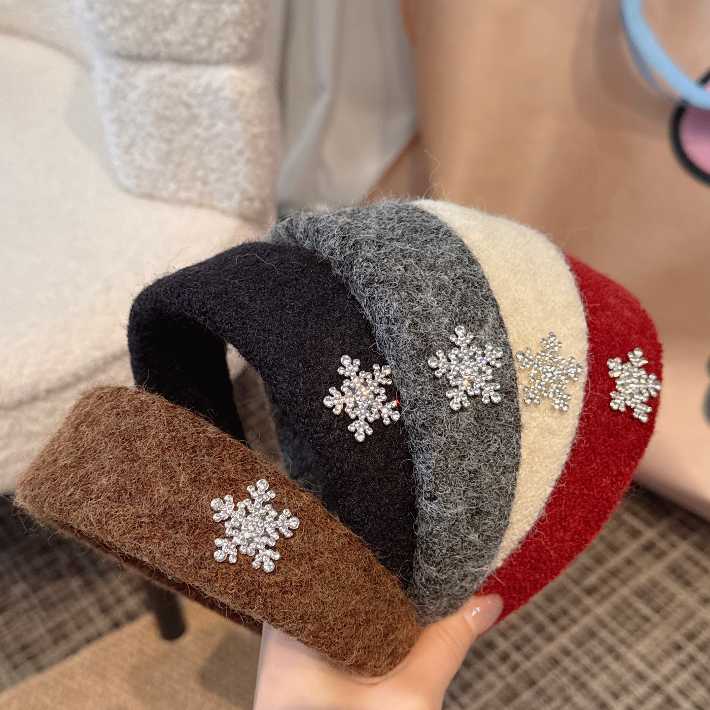 jioli/椒莉秋冬羊毛毡水钻雪花宽发箍新款高级感复古头箍压发发卡