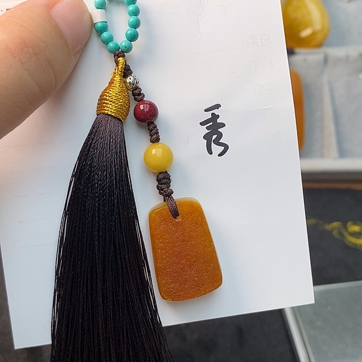 琥珀珠宝奇石未镶嵌