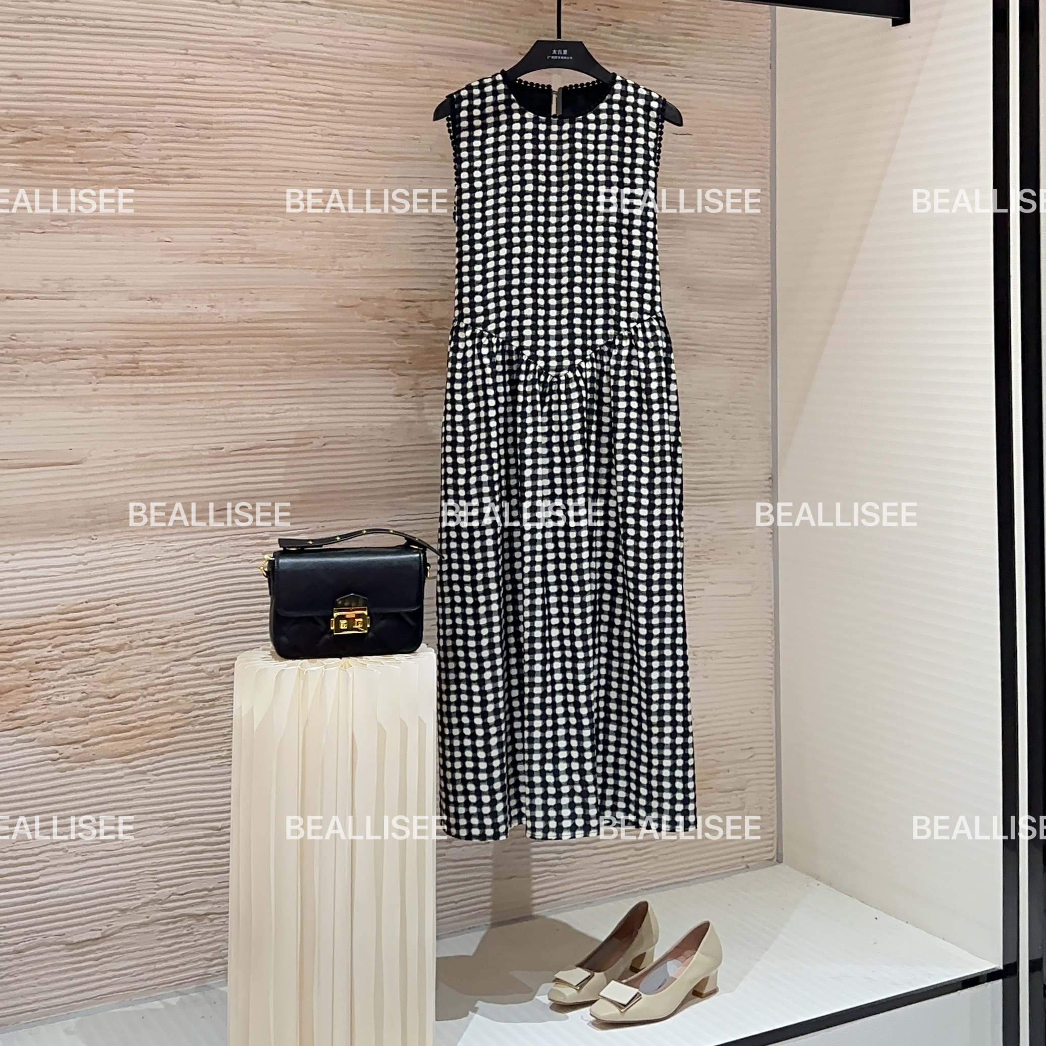 【宠粉价】夏季新款无袖显瘦国风时尚气质宽松连衣裙W-A438