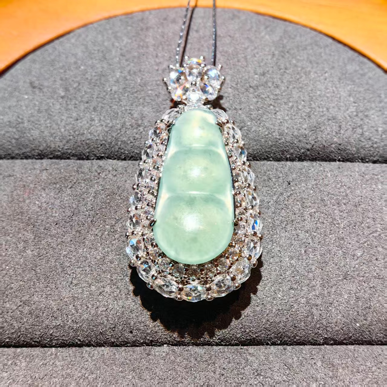 天然A货翡翠4284/123109冰种豆子吊坠全新设计款式高端型热门系列